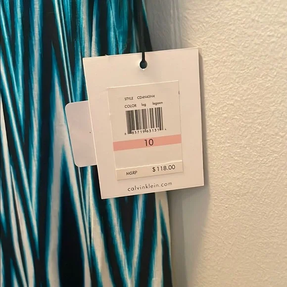 Calvin Klein Blue and White Maxi Dress - Picture 3 of 11